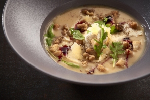 Velouté de châtaignes, gratons de canard et croûtons - La Table de Michel Dussau - Agen